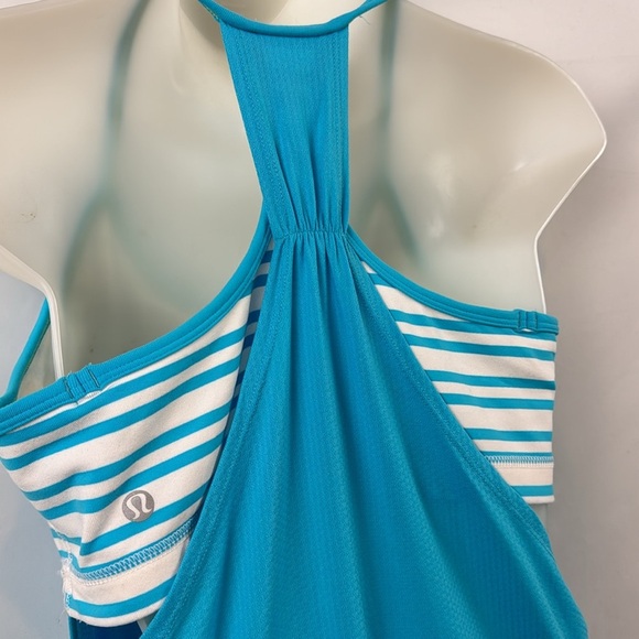 Lululemon No Limit Yoga Tank Built In Bra Blue Twin Striped Top Size 6 - Picture 8 of 11